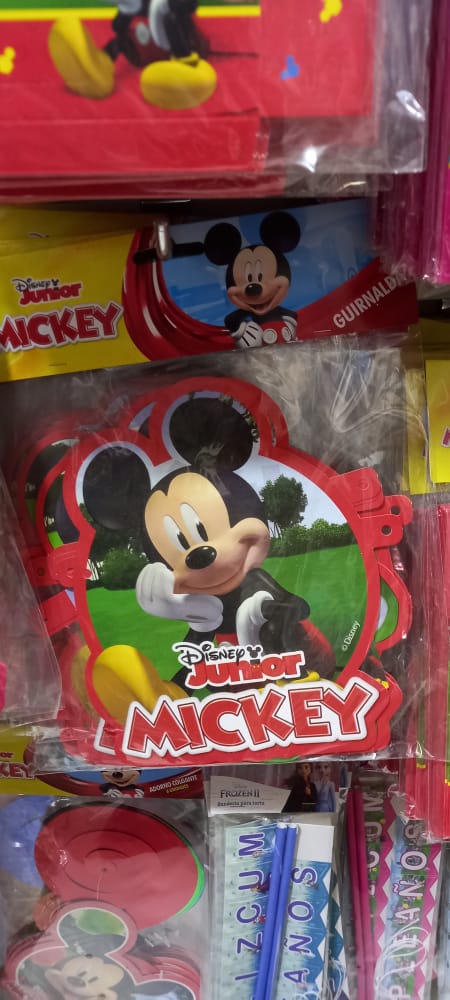 ADORNOS COLGANTE SET X 6 UND MICKEY